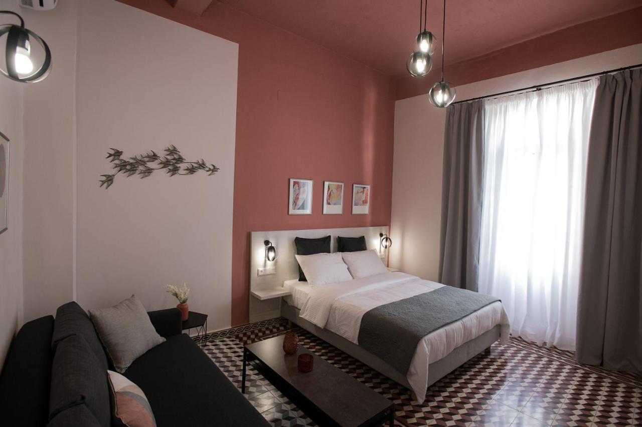Elegant Apartment In The Heart Of Heraklion Exteriör bild
